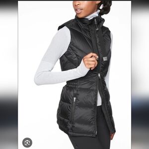 Athleta Banner Peak Down Vest, M